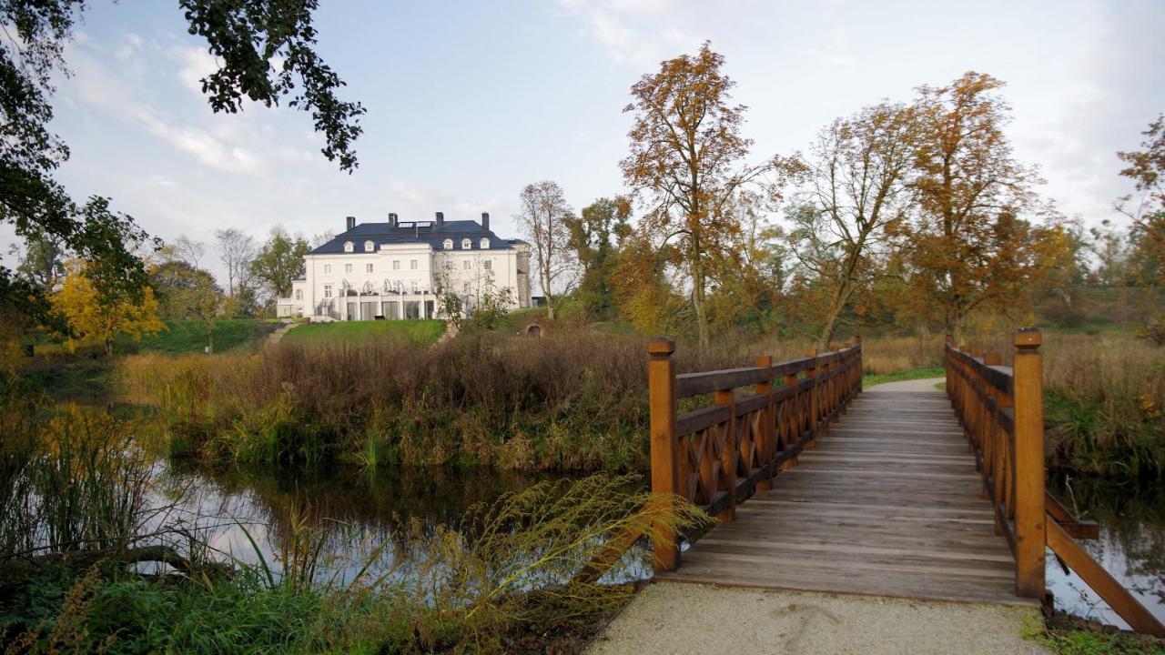 Palac Komierowo Sępólno Krajeńskie 外观 照片