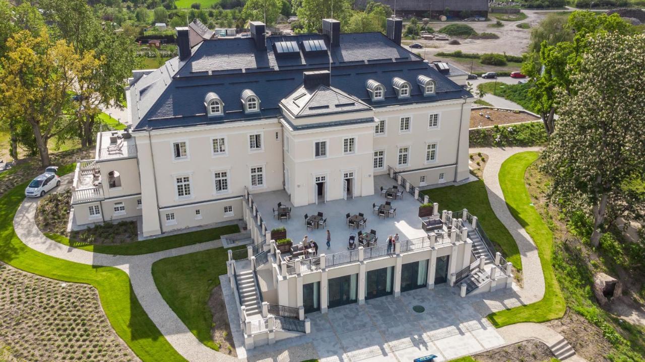 Palac Komierowo Sępólno Krajeńskie 外观 照片